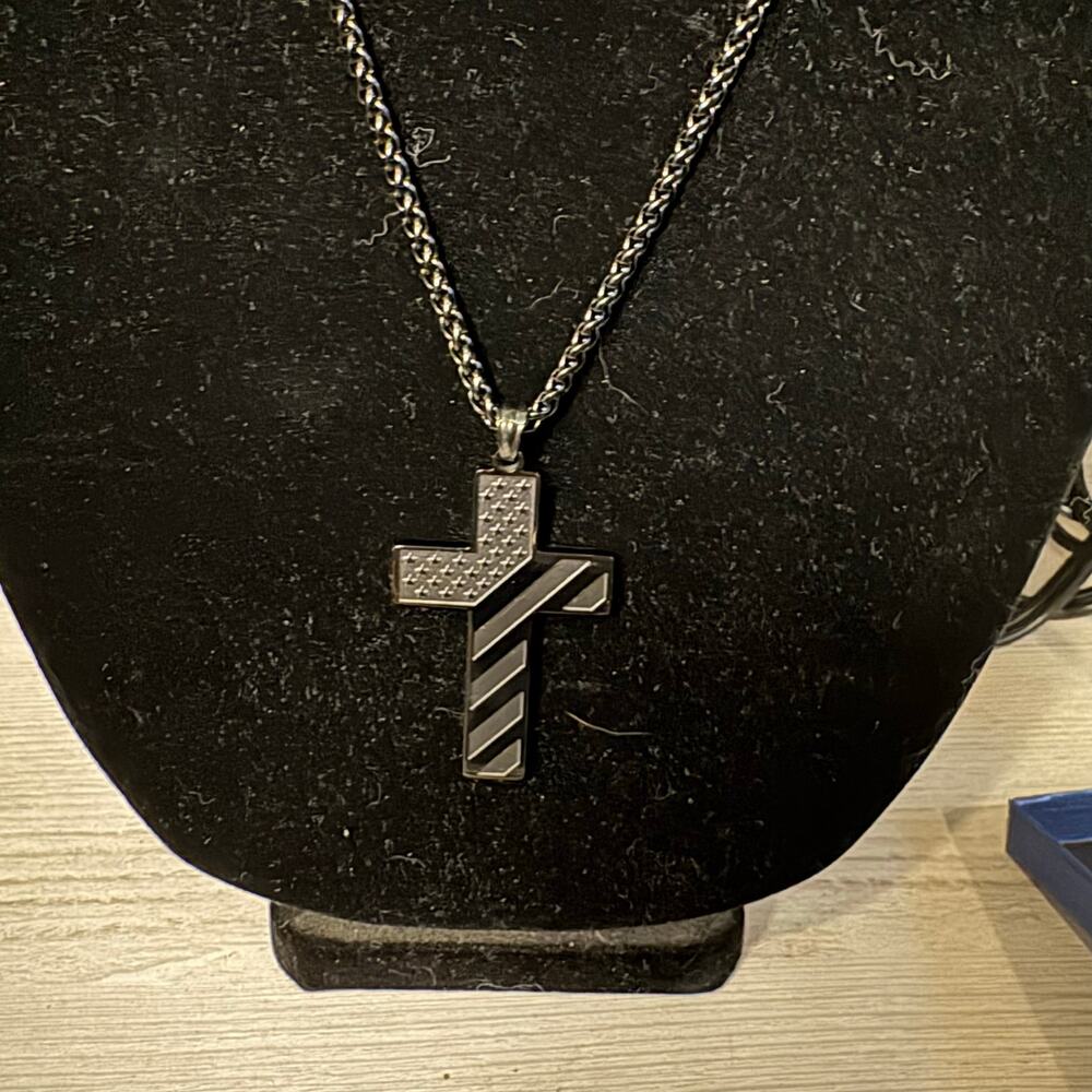 Sam & Loki cross necklace